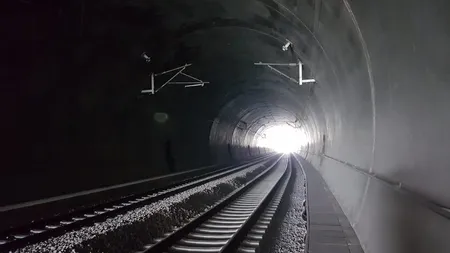 CFR a deschis cel mai lung tunel feroviar construit în România după Revoluţie