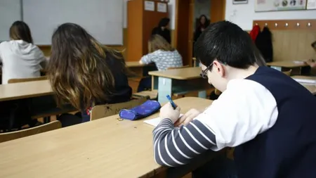 BAC 2018 Proba obligatorie a profilului. Vezi ce subiecte s-au dat la ISTORIE ŞI MATEMATICĂ, verifică BAREMELE DE CORECTARE