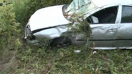 Accident grav în Capitală: s-a rostogolit cu maşina de trei ori după ce s-a certat cu iubita