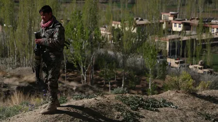 Talibanii au intrat în oraşul Ghazni, capitala provinciei, unde luptele continuă