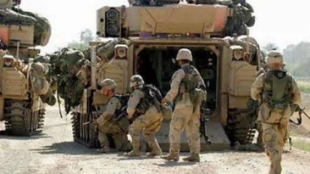 Trei militari ai NATO, ucişi de un atacator sinucigaş