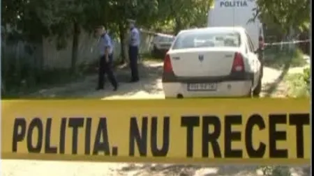 Bărbat găsit mort într-un cimitir, strivit de o cruce. Poliţiştii au deschis dosar pentru moarte suspectă