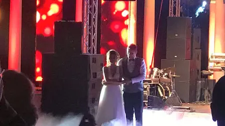 Primele imagini de la nunta fiului lui Liviu Dragnea. Ce melodie au ales pentru dansul mirilor FOTO