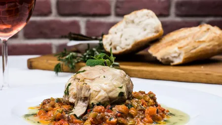 Friptură cu legume la cuptor