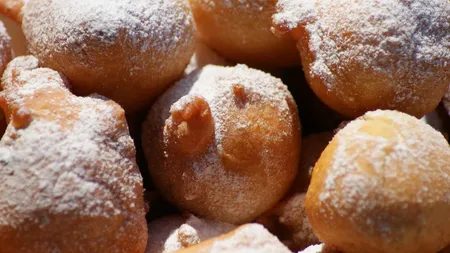 Gogosi pufoase şi delicioase
