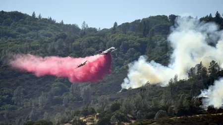 Incendiile din California se extind cu repeziciune spre pădurile din sudul ţării. Harta zonelor afectate
