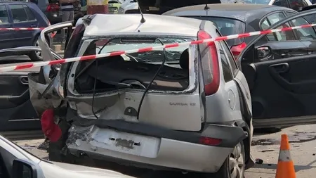 ACCIDENT în Ialomiţa. Un bărbat de 23 de ani a murit şi trei persoane, între care un adolescent de 14 ani, sunt rănite