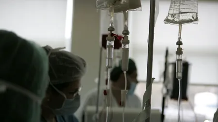 Vestea tristă a zilei. Îndrăgita CÂNTĂREAŢĂ e în stare GRAVĂ la spital. Prietenii îşi iau RĂMAS BUN
