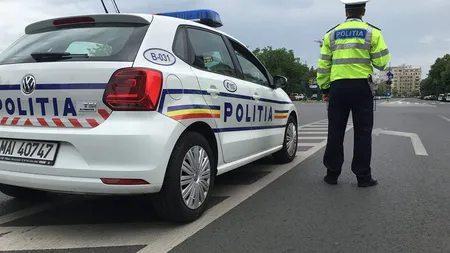 Fiul unui procuror este căutat de poliţie după ce a provocat un accident şi a fugit. Tânărul are permisul suspendat