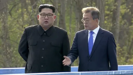 Liderul de la Seul se întâlneşte cu omologul său de la Phenian. Pe agendă, denuclearizarea şi încheierea oficială a războiului