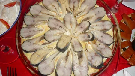 Salata de morcov cu peşte marinat