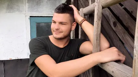 Răzvan Botezatu vorbeşte despre relaţiile sale HOMOSEXUALE. Cu ce bărbat s-a iubit prezentatorul TV