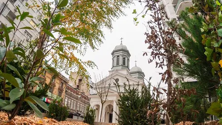 BUCUREŞTI - CENTENAR: Biserica Albă