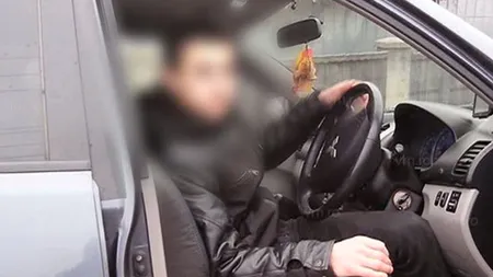 Adolescent obligat de judecători să meargă la şcoală, după ce a urcat băut la volan şi a provocat un accident grav