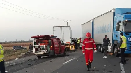 Trei persoane au fost rănite într-un accident produs pe DN 2, în judeţul Vrancea