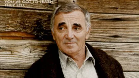 Charles Aznavour a murit. Celebrul cântăreţ lasă în urmă peste 1.200 de cântece, interpretate în opt limbi