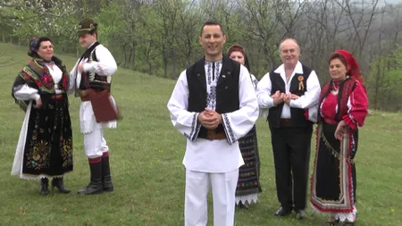 Doliu în lumea artiştilor. Un apreciat cântăreţ de muzică populară a murit vineri dimineaţă. Suferea de cancer