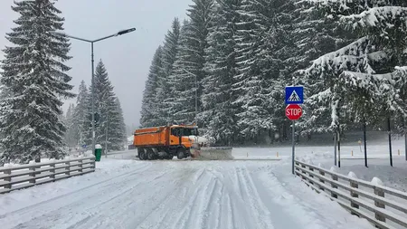 Accidente pe mai multe drumuri şi întârzieri pe aeroporturi, din cauza vremii. Situaţia drumurilor UPDATE