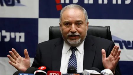 Ministrul Apărării a demisionat. Este posibilă organizarea de noi alegeri