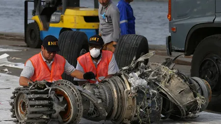 Cauza prăbuşirii avionului Lion Air, cu 189 de persoane la bord. Anchetatorii au primele răspunsuri