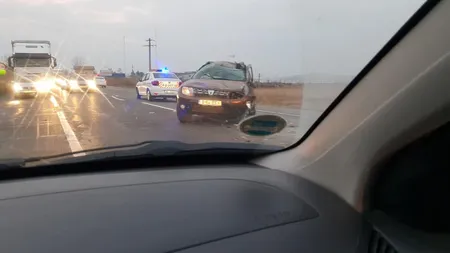 Accident cu cinci maşini în judeţul Iaşi. În urma carambolului, mai multe persoane au fost rănite