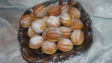 Nucile copilăriei, un desert delicios