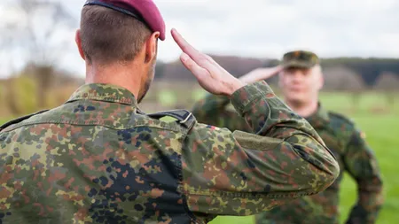 Armata a început recrutările pentru anul viitor. Care este reacţia MApN