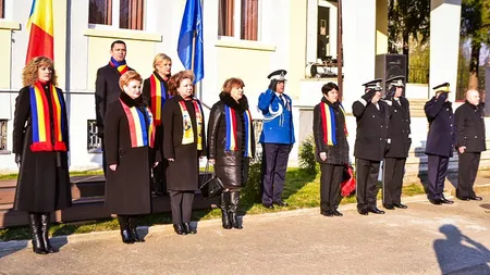 Ploieştenii au ratat parada militară de 1 Decembrie pentru că organizatorii au devansat ora manifestării fără să anunţe