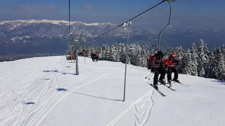 Turişti blocaţi în telescaun la Straja UPDATE