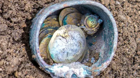 Un tezaur cu monede din aur datând de acum 900 de ani a fost descoperit în Israel