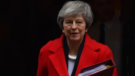 UE este pregătită să o ajute pe Theresa May, dar nu să negocieze din nou Brexitul