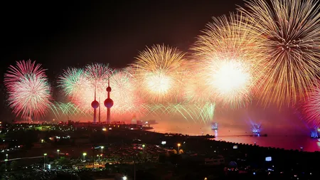 Traditii de Revelion din jurul lumii! In ce tari se poarta rosu si ce mananca americanii pentru avea noroc de Anul Nou