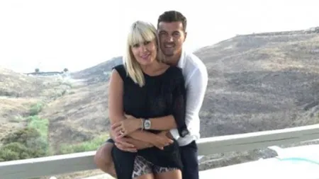 O nouă fotografie cu fetiţa Elenei Udrea. Cum arată Eva Maria, la aproape trei luni FOTO