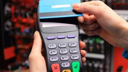 Avertisment pentru românii care folosesc cardurile contactless. Cum pot rămâne fără bani