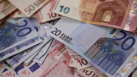 CURS VALUTAR BNR 14 ianuarie 2019: Euro a scăzut spre pragul de 4,67 lei. Aurul, la cel mai ridicat nivel din aprilie 2017