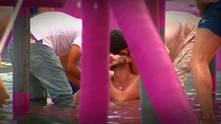 EXATLON 19 ianuarie 2019 LIVE VIDEO: Cine ajunge în vila de lux, cine în baracă. Accidentare gravă pentru un concurent