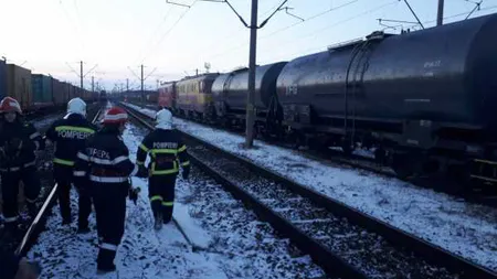 Alertă în Gara Roşiorii de Vede din Teleorman. Au fost observate scurgeri de propilenă dintr-un vagon UPDATE