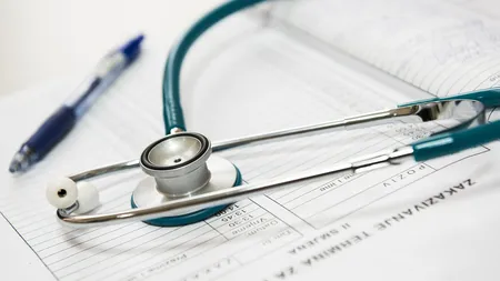 Ministerul Sănătăţii acuză un al doilea caz de medic cu parafă obţinută ilegal de la DSP Bucureşti