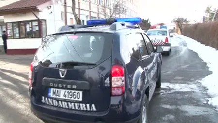 Tânărul care a înjunghiat o profesoară de la un liceu din Ploieşti a fost arestat pentru 30 de zile