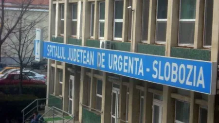 Soţul unei femei care a murit în urma gripei a reclamat că ea s-a prezentat la spital de două ori, dar a fost trimisă acasă