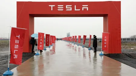 Tesla începe construcţia gigafabricii din Shanghai. Proiectul este în valoare de două miliarde de dolari