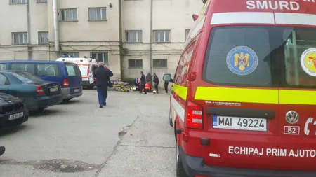 Un bărbat a căzut de la o înălţime de 10 metri în timp ce lucra la reabilitarea unei clădiri