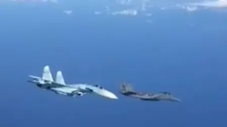 Mai ceva ca în TOP GUN! Manevre periculoase deasupra Mării Baltice: un avion rusesc de vânătoare a interceptat un F-15 AMERICAN