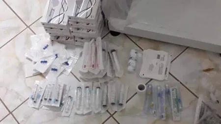 Un nou medic fals descoperit de poliţişti. O femeie din Oradea, suspectată că făcea ilegal injectări cu acid hialuronic