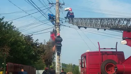 Bărbat electrocutat pe un stâlp în Piteşti. Echipele de prim ajutor l-au găsit agăţat de un stâlp