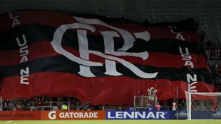 Şase sportivi au murit într-un incendiu, în cantonamentul clubului Flamengo. De asemenea., patru oficiali şi-au pierdut viaţa
