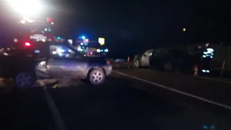 Cinci persoane, între care două fetiţe şi o gravidă, rănite într-un accident pe DN66. Victimele mergeau la mănăstire