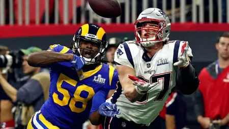 SUPER BOWL 2019. New England Patriots a câştigat trofeul pentru a treia oară în cinci ani