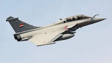 Scandal în Franţa, Emmanuel Macron e acuzat că ţinut ascunsă ştirea despre prăbuşirea unui avion