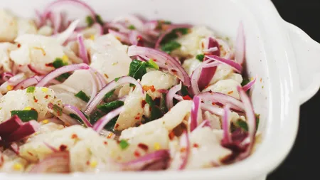 REŢETE: Salată de cartofi